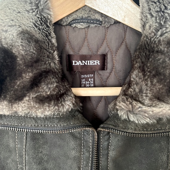 Winter Leather jacket, size 2XS, 2TP extra small, military green colour. - Picture 3 of 11